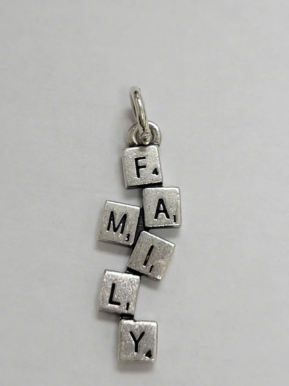 JAMES AVERY RETIRED STERLING SILVER FAMILY CHARM