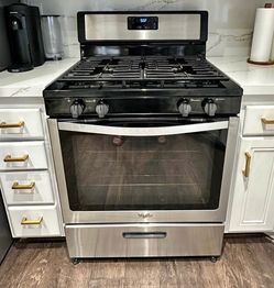 Whirlpool Stainless Steel Stove 30"