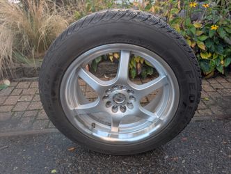 Snow Tires W/ Aluminum Rims 215/55R17