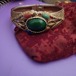 Vintage Desire Hide A Watch