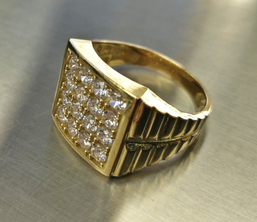 Gold 14K ring