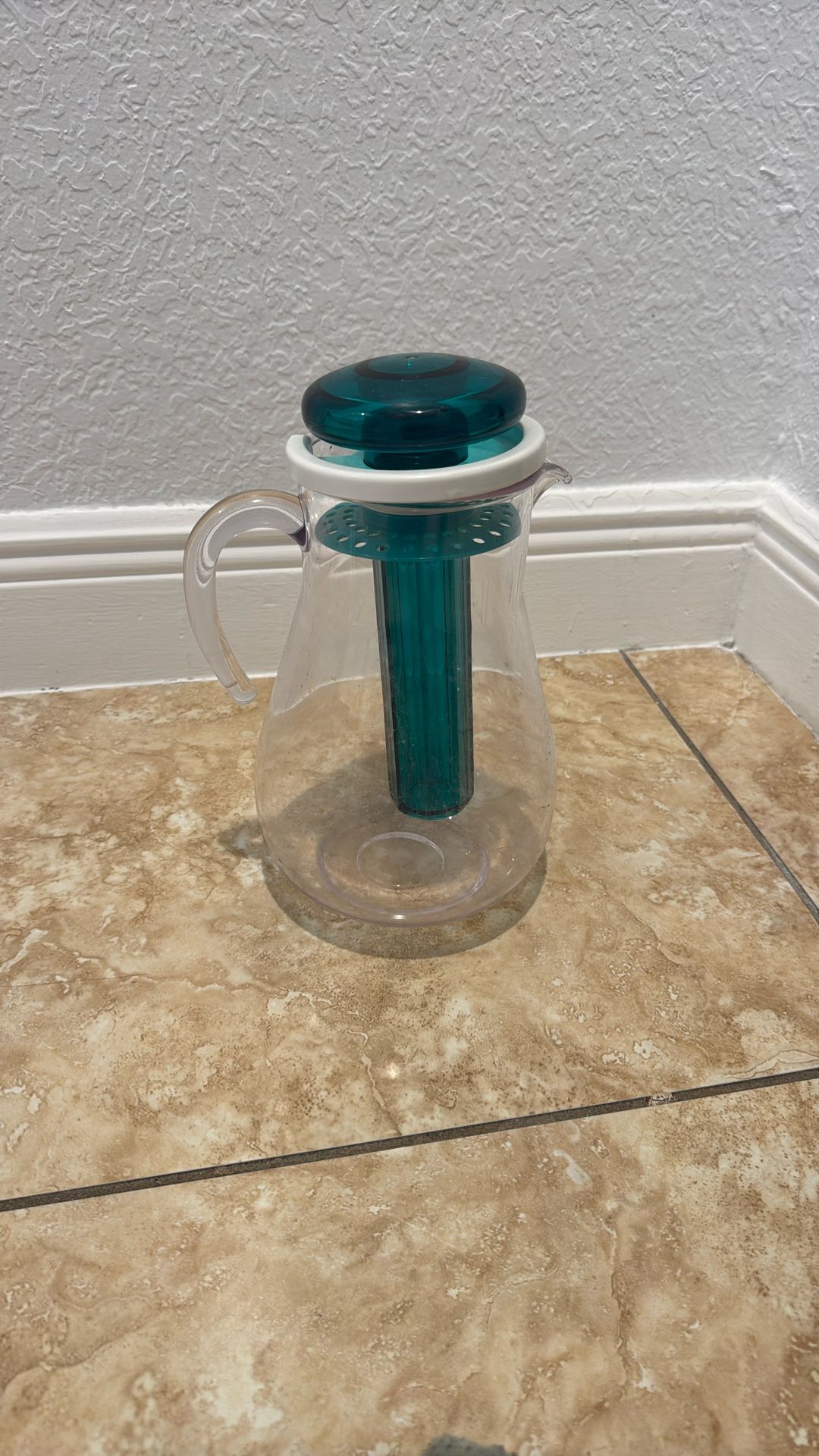 Lemon ;orange Squeezer Jar