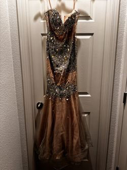 Prom/ Elegant Dress Size 4 