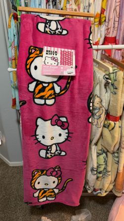 Hello Kitty Plush Blanket