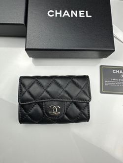 Wallet Black/Gold 11 x 7.5 x 2cm