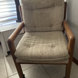 Armchair With Wheels 