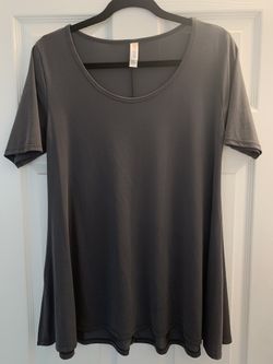 LuLaRoe top, stretchy top, dark gray top, maternity top