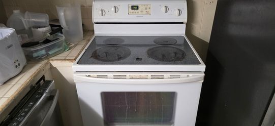 FREE DELIVERY WHIRLPOOL GLASS TOP STOVE WORKS GREAT