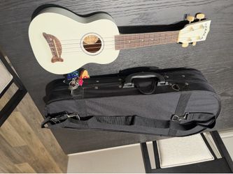 Malala beginner ukulele