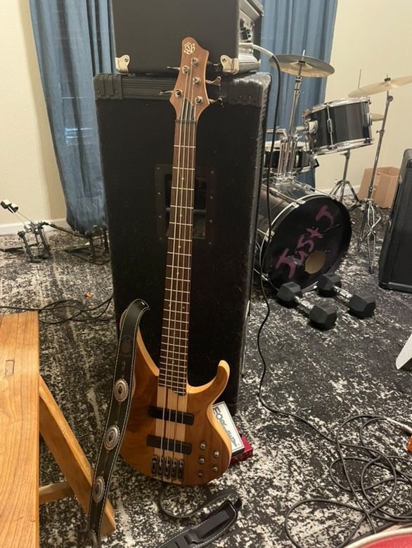 Ibanez BTB