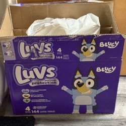 Luvs Size 4 Diapers