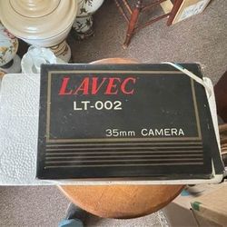 Lavec 35 mm camera