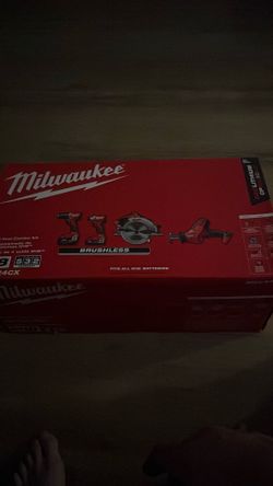 Milwaukee M-18  4 tool combo kit - brand new never used