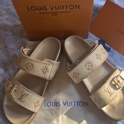 Louis Vuitton Women’s Sandals