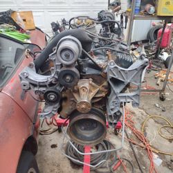 Chevy 350 Motor