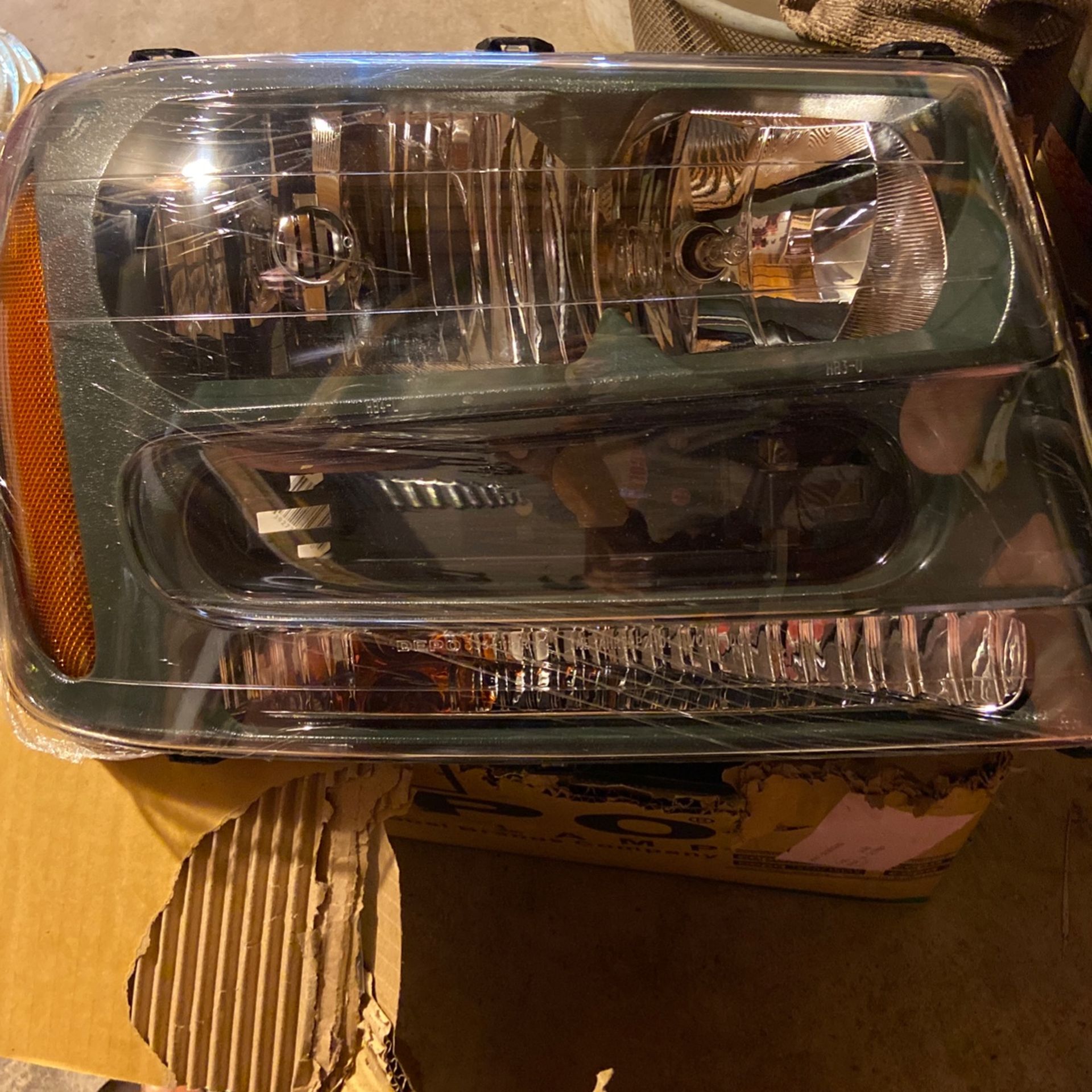 Replacement Light Chevy Trailblazer 02-08