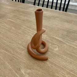Modern Twisted Taper Candler Holder