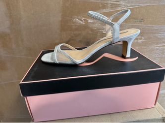 I Miller Barron square open toe flared heel pumps silver size 8.5M