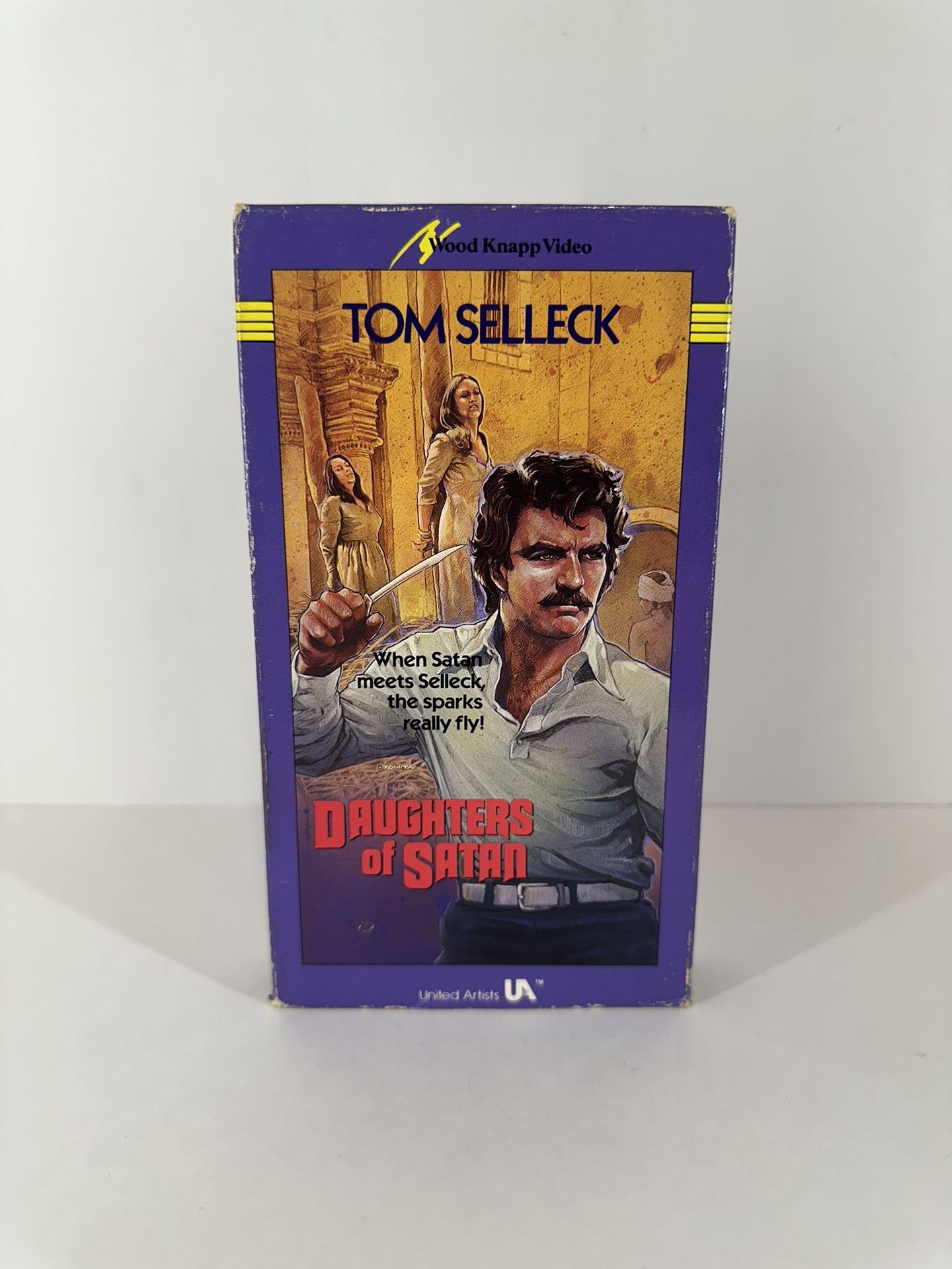 Daughters of Satan (VHS, 1972) Tom Selleck Wood Knapp Video