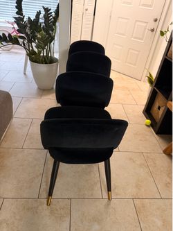 4 chairs