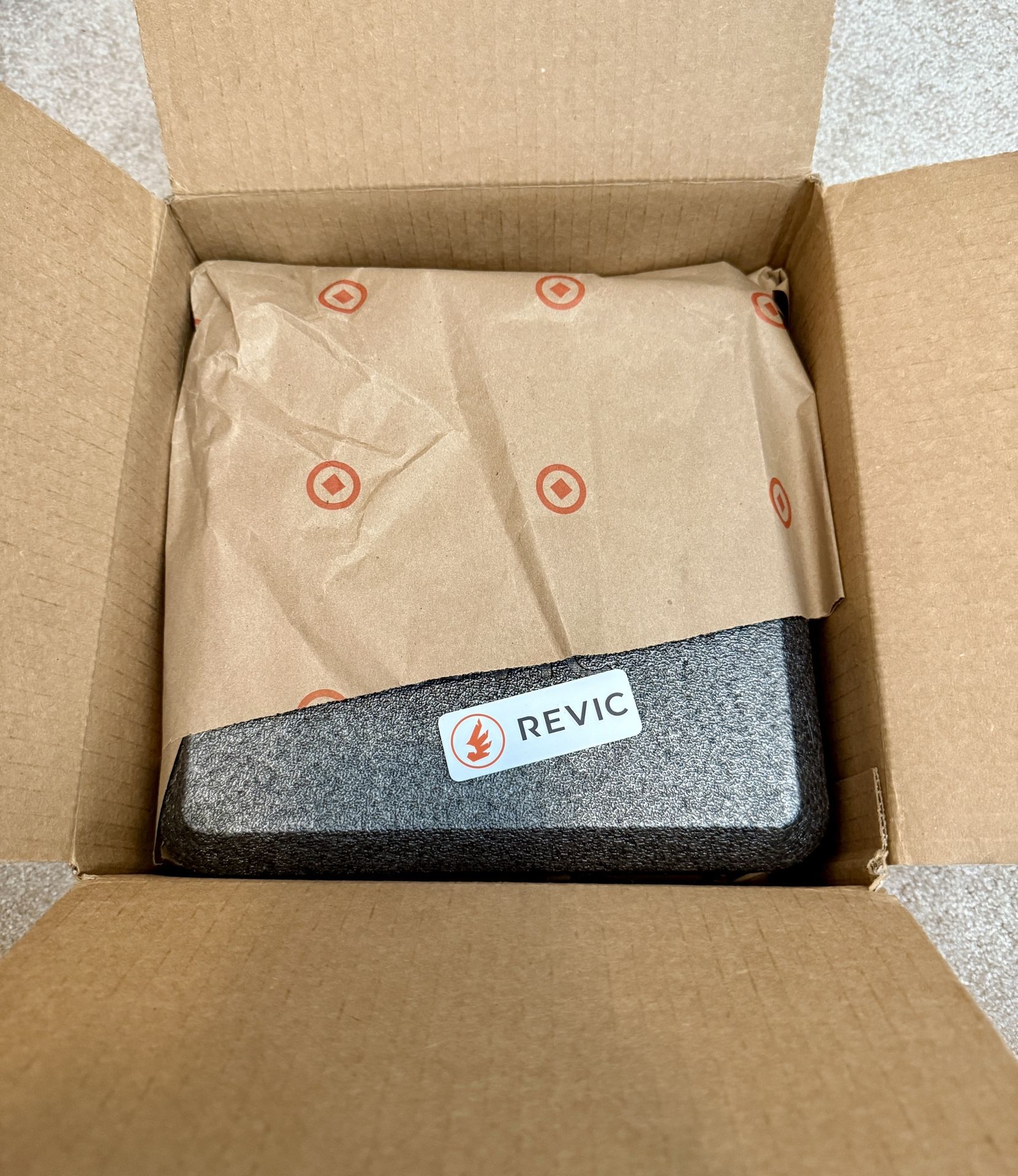Revic Blr 10 Rangefinding Binos