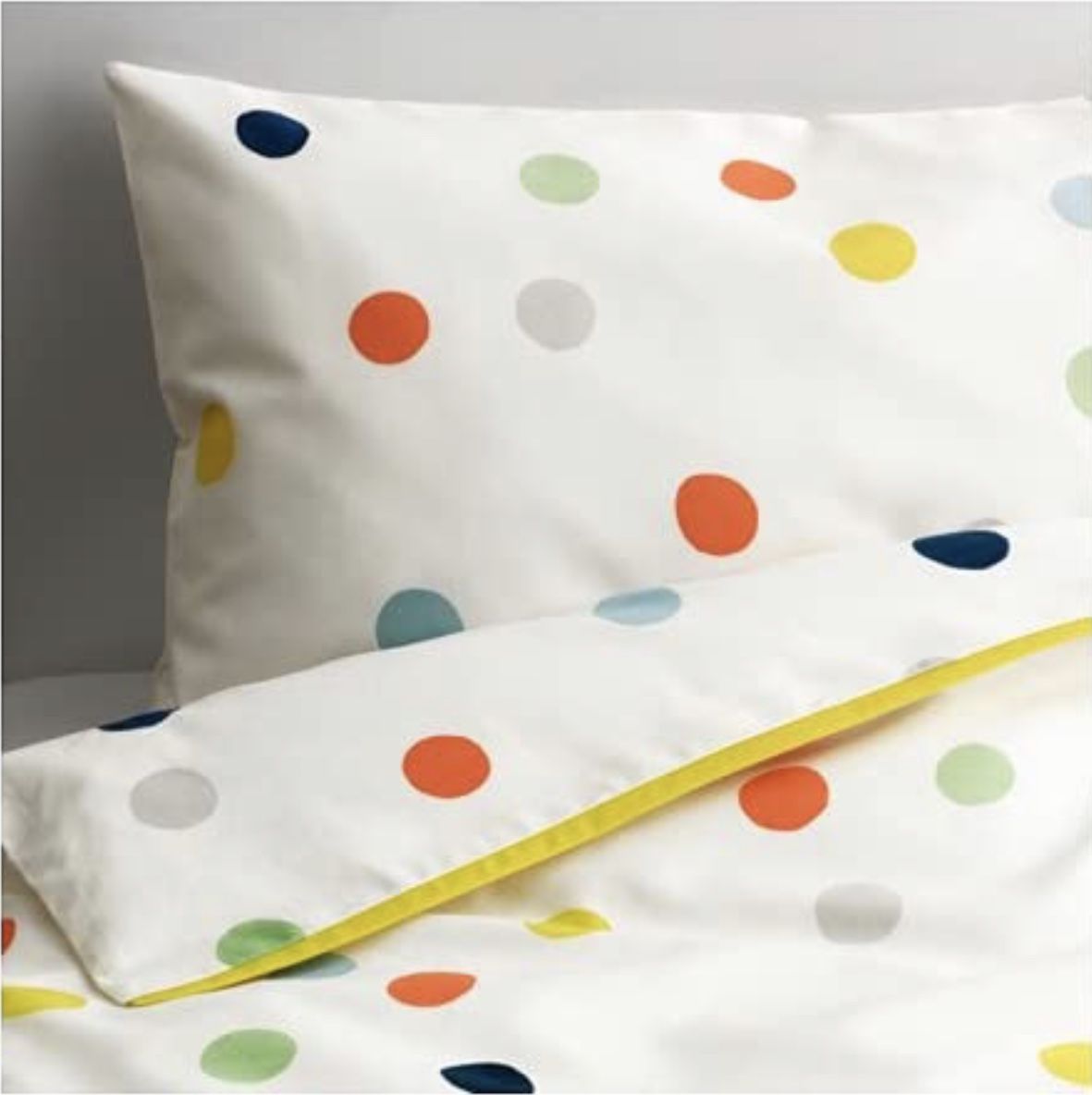 (2 beautiful cotton crib bedding +crib comforters and crib pillows 20$ 1 set)IKEA Crib Bedding Duvet Cover Set Includes One Duvet Cover and One Pil