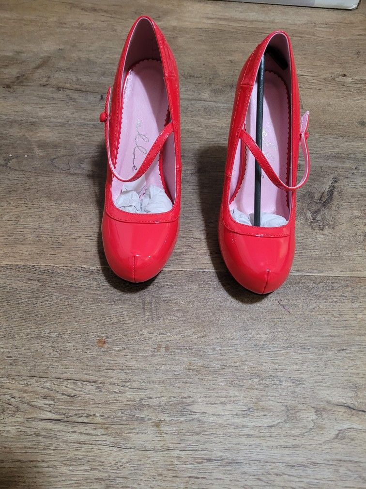 Ellie Shoes Women Size 8