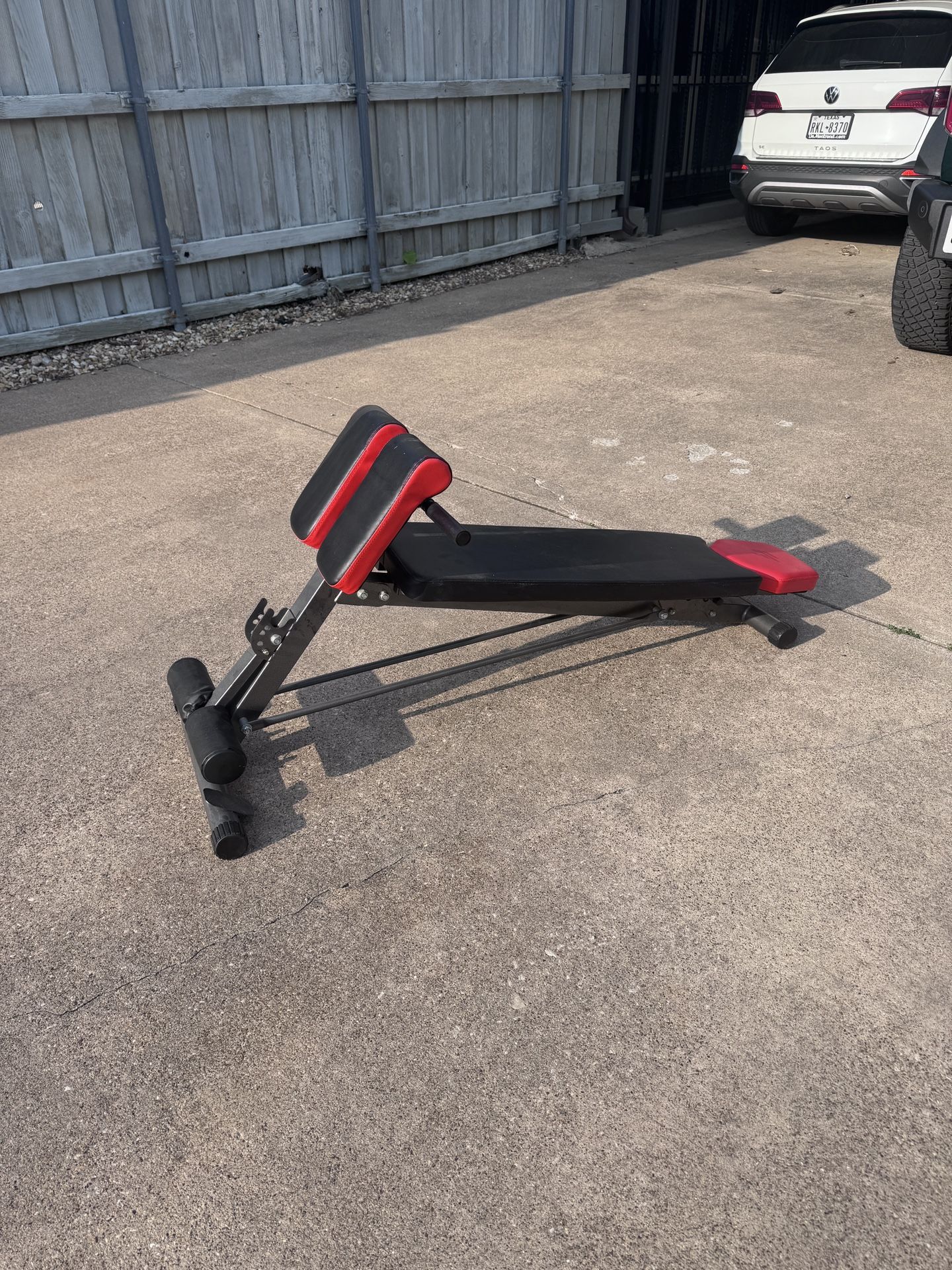 Adjustable Weight Bench