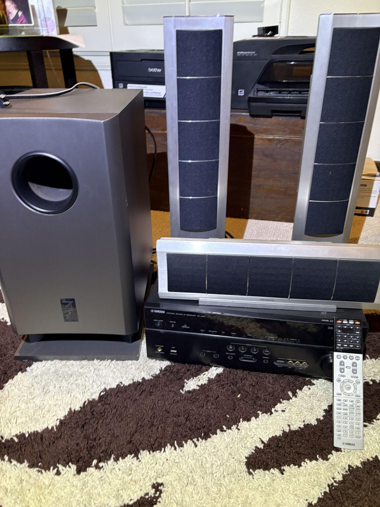 Yamaha Receiver With Onkyo Speakers And Subwoofer