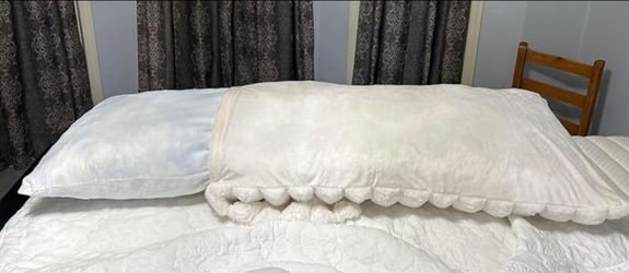 Faux Fur Fluffy Body Pillow for Adults - Firm Body Pillow Insert with Shredded Blue Memory Foam, Adjustable Height, Soft Support for Side  black and w