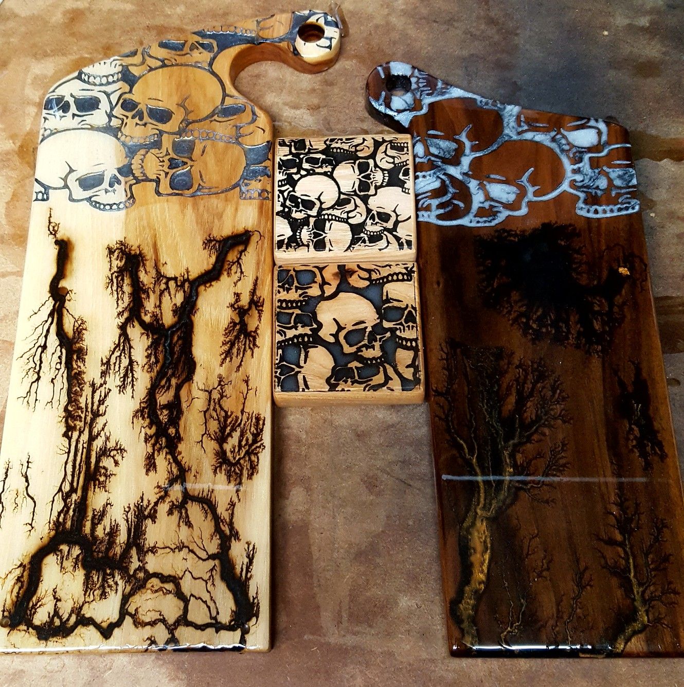 Serving/Cutting board with Coasters