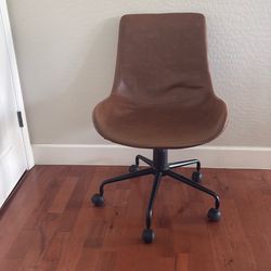 Desk chair