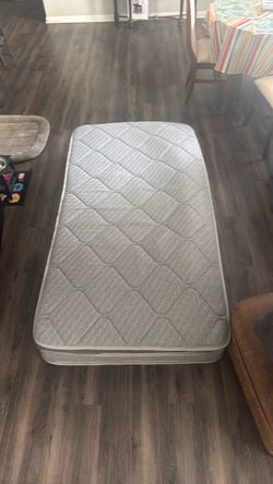 Twin Mattress Light Gray Quilted