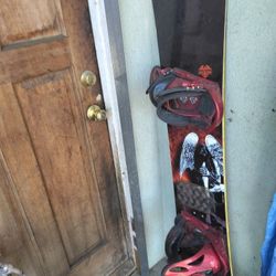 Never Summer 158cm Snowboard 