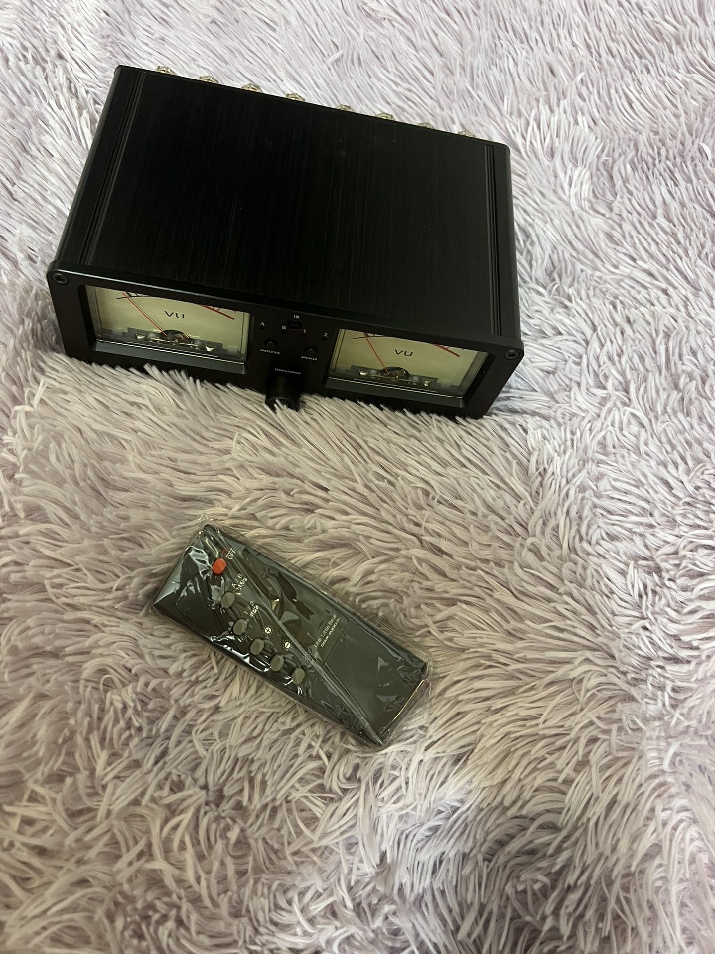 2-way amplifier switch
