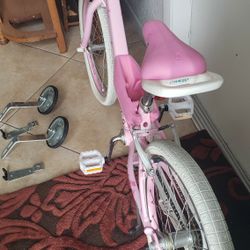 Bicycle girls trek 20 inch