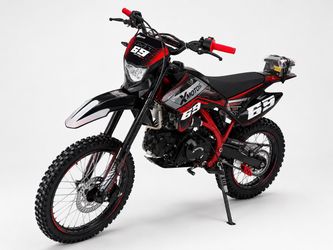 Fully Assembled  Gas Dirt bike 140CC Oil Cool