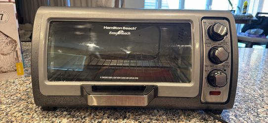 Hamilton Beach Easy Reach Toaster Oven