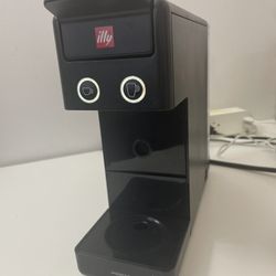 Illy Y3.2 iperEspresso Machine