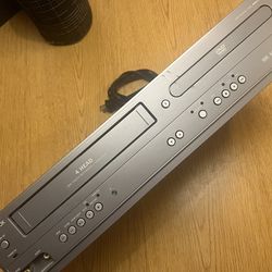 Magnavox VCR DVD VHS Combo Player MWD2206