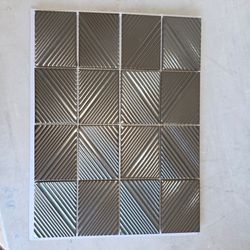 Metallic Revalia tile
