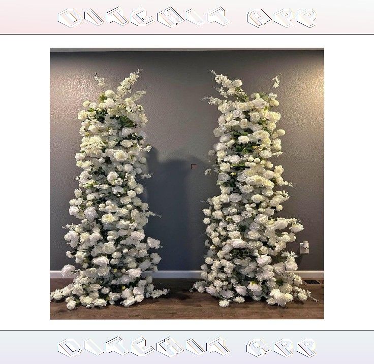 feeling bank Dreamy Wedding Styling With Beautiful Flower Arrangements