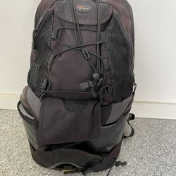 LowePro DryZone Photographer’s Waterproof Backpack 