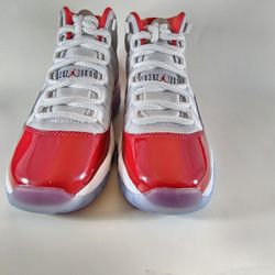 Air Jordan 11 Cherry