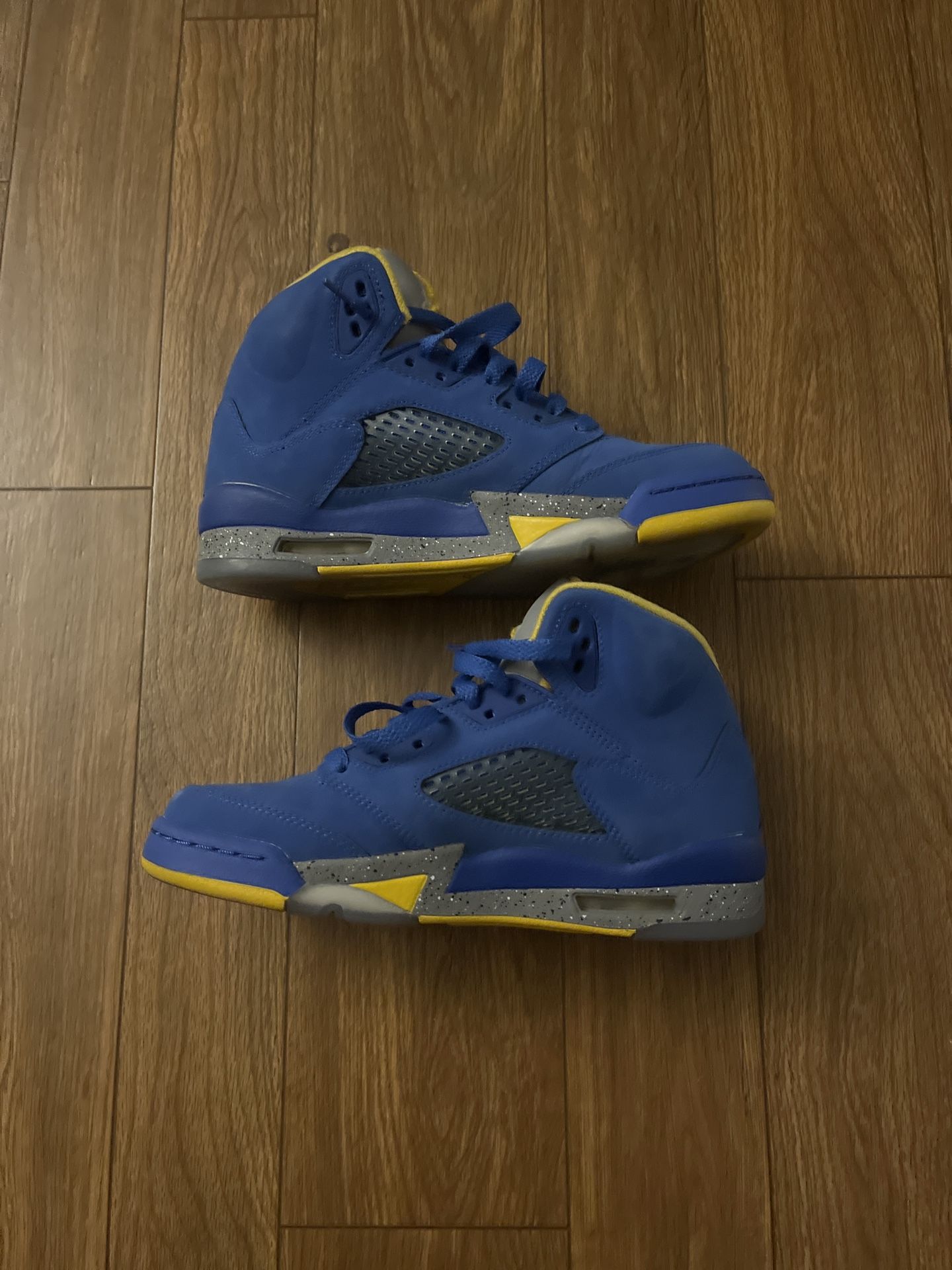Jordan 5 Laney