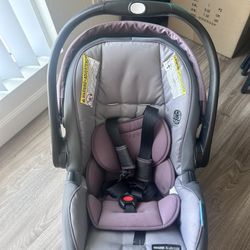 Graco Snug 35 Lite Car Seat