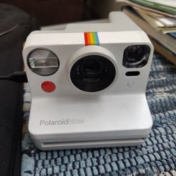 Polaroid Now I-Type Instant Film Camera 