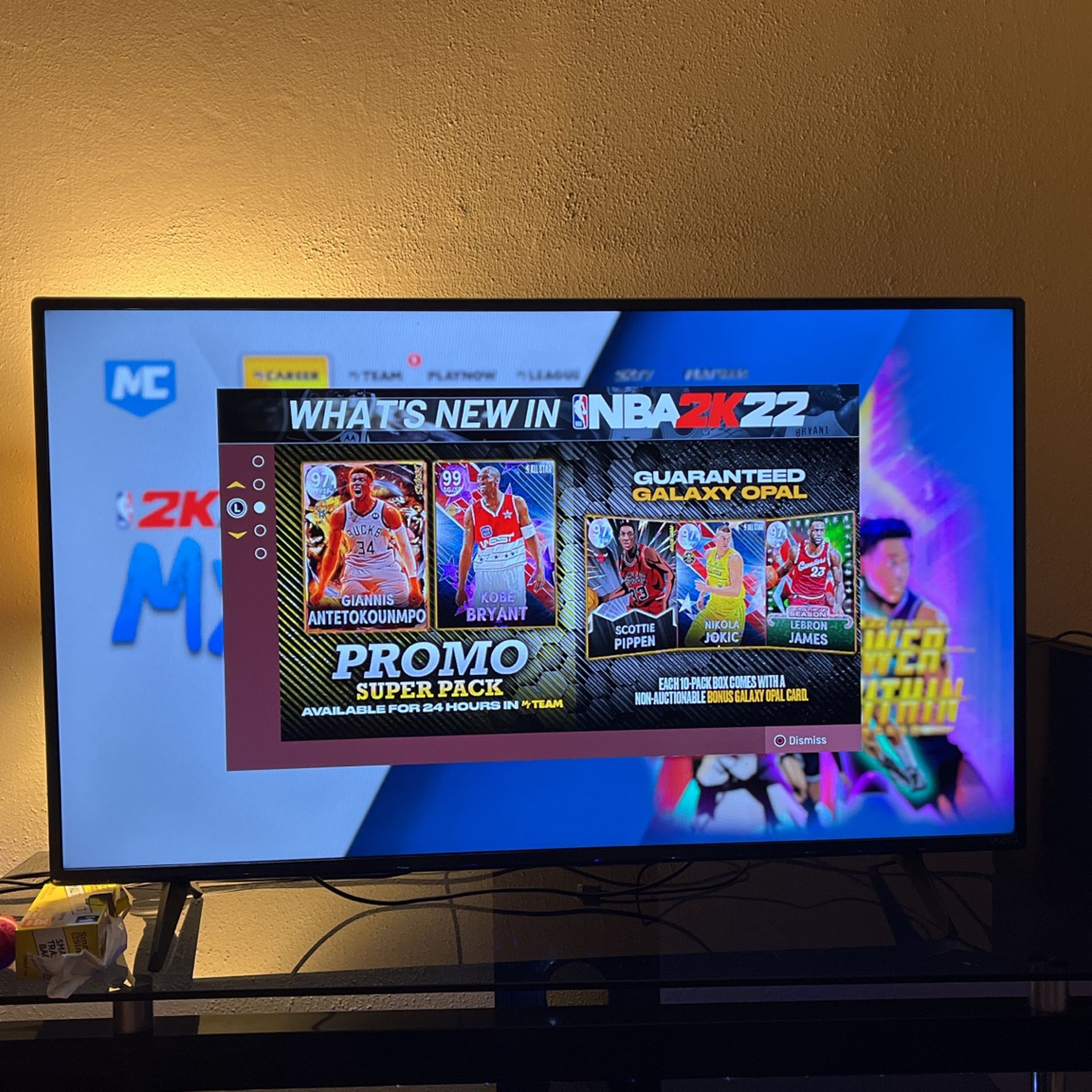 43 inch Vizio flatscreen TV