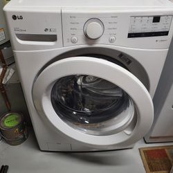 LG Front Load Washing Machine 
