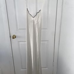 Satin/silk Dress